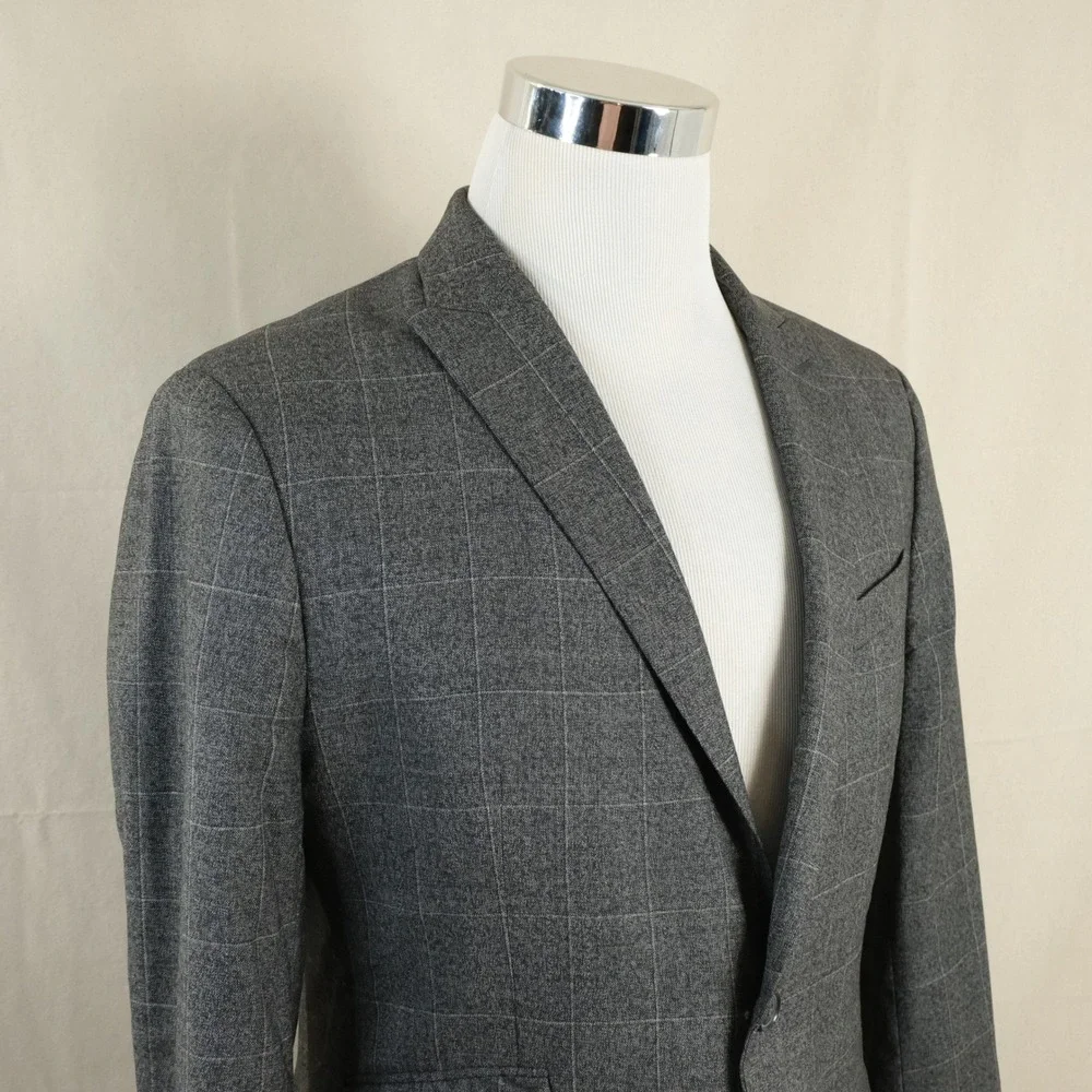 Banana Republic 42R Slim Sport Coat Marzatto Wool Gray Plaid Two Button Vented
